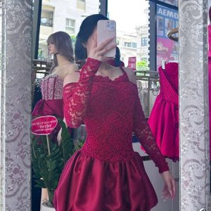 ĐẦM ĐỎ PHỐI REN QUYẾN RŨ